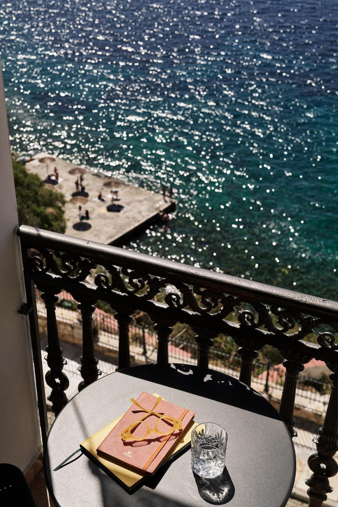 Syrou Melathron Hotel Ermoupoli Buitenkant foto